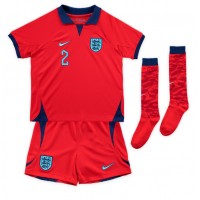 Koszulka piłkarska Anglia Kyle Walker #2 Strój wyjazdowy dla dzieci MŚ 2022 tanio Krótki Rękaw (+ Krótkie spodenki)